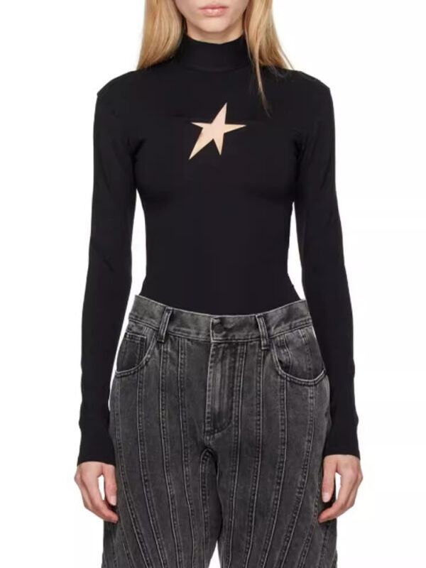 Hollow out pentagram base slim fit top for women with a high-end feel, autumn new style, niche design, casual top