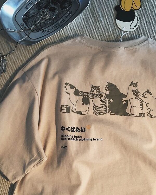 Japanese style fresh cartoon cat print short sleeved T-shirt, summer men and women loose fitting trend fashion versatile half sl